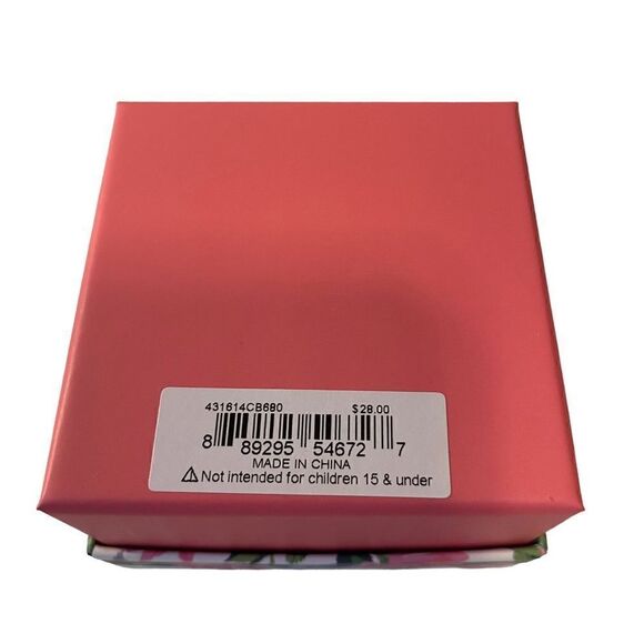 Betsey Johnson Adorable Sparkly Pink & White Cupcake Posts. - Picture 6 of 7